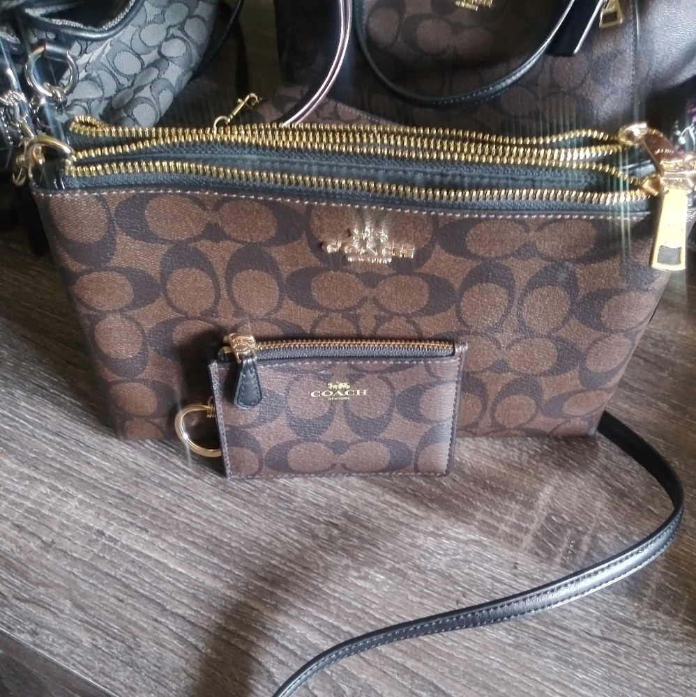 Coach crossbody/ID holder set